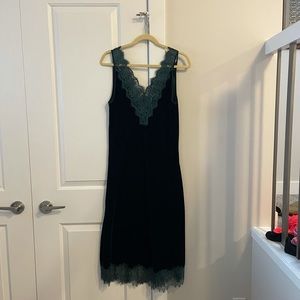 Zara velvet dress, size L